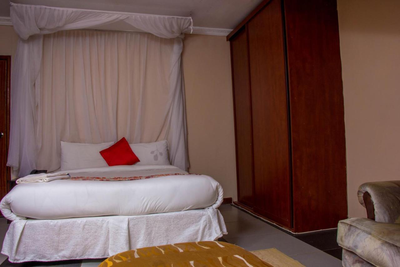 Karen Inn & Suites Nairobi Buitenkant foto